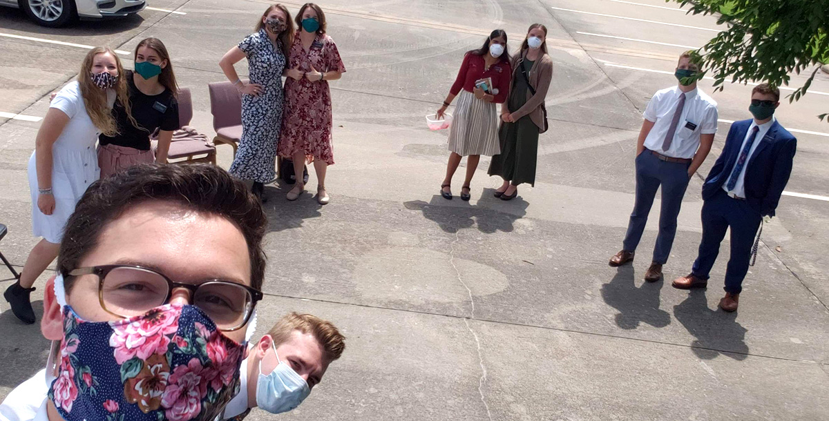 The Workings of an Omniscient God